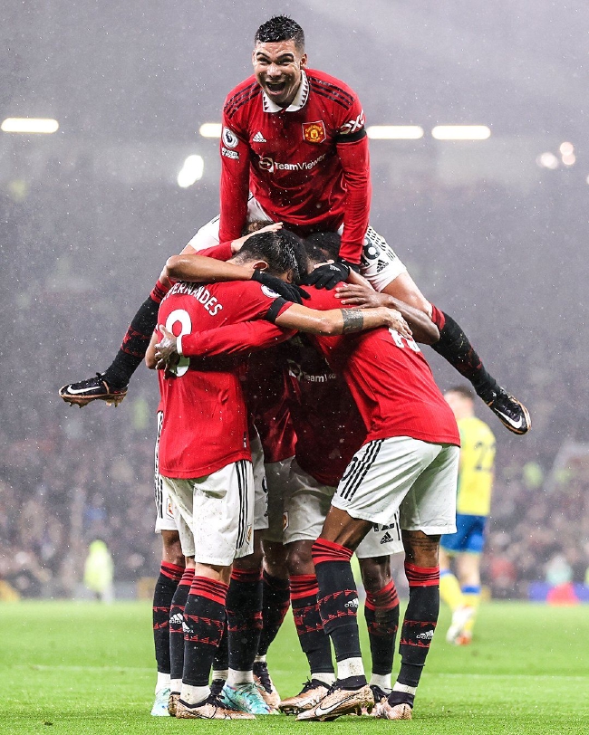 双方在控球 双方在控球